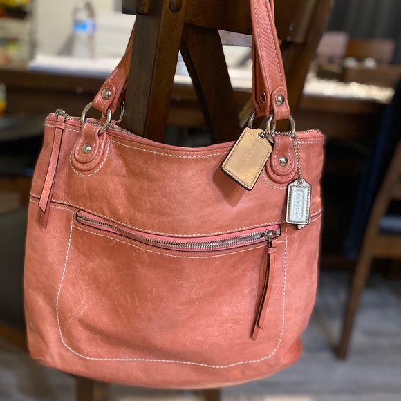 Coach - Picture 1 of 8